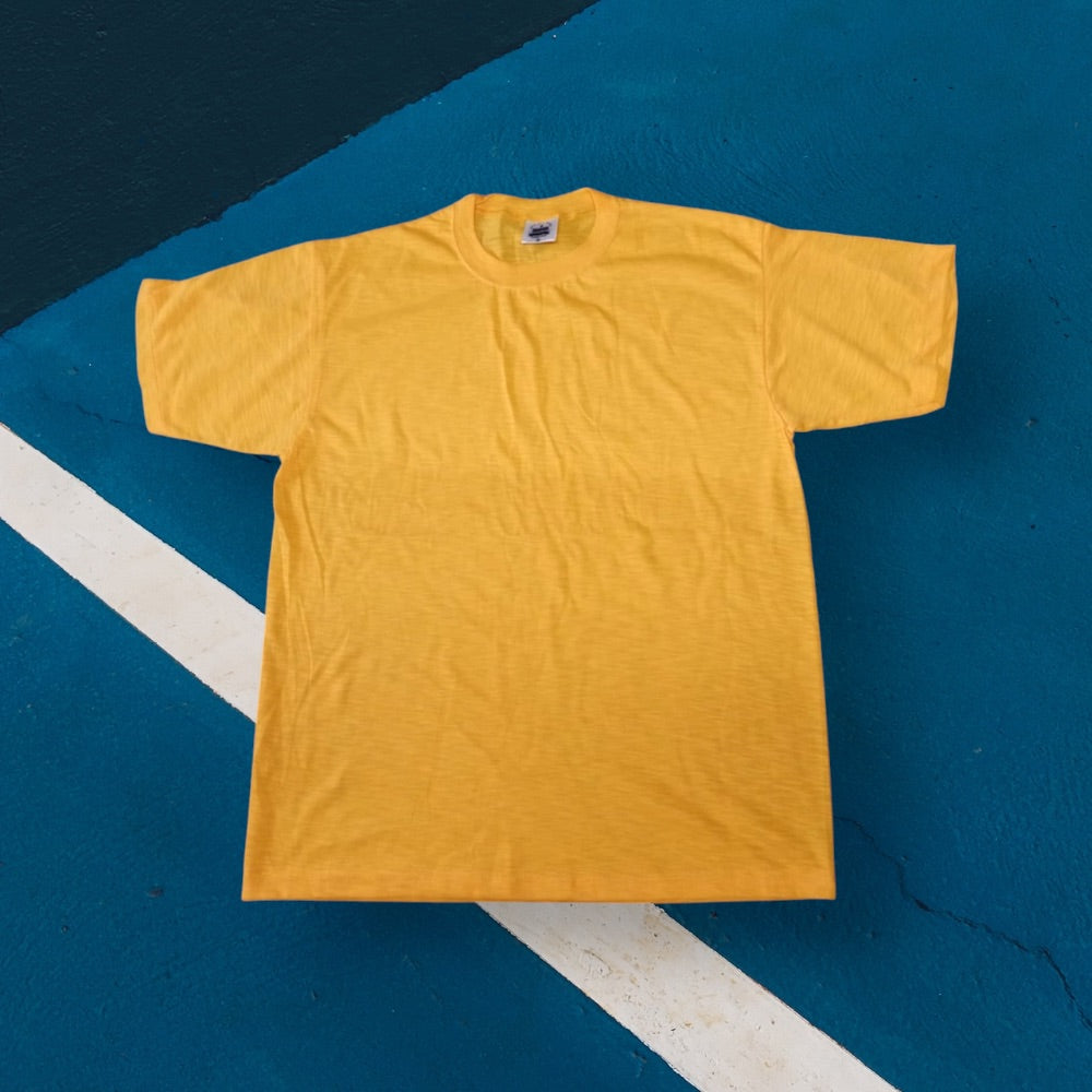 Lightweight blank T-shirt for summer wear