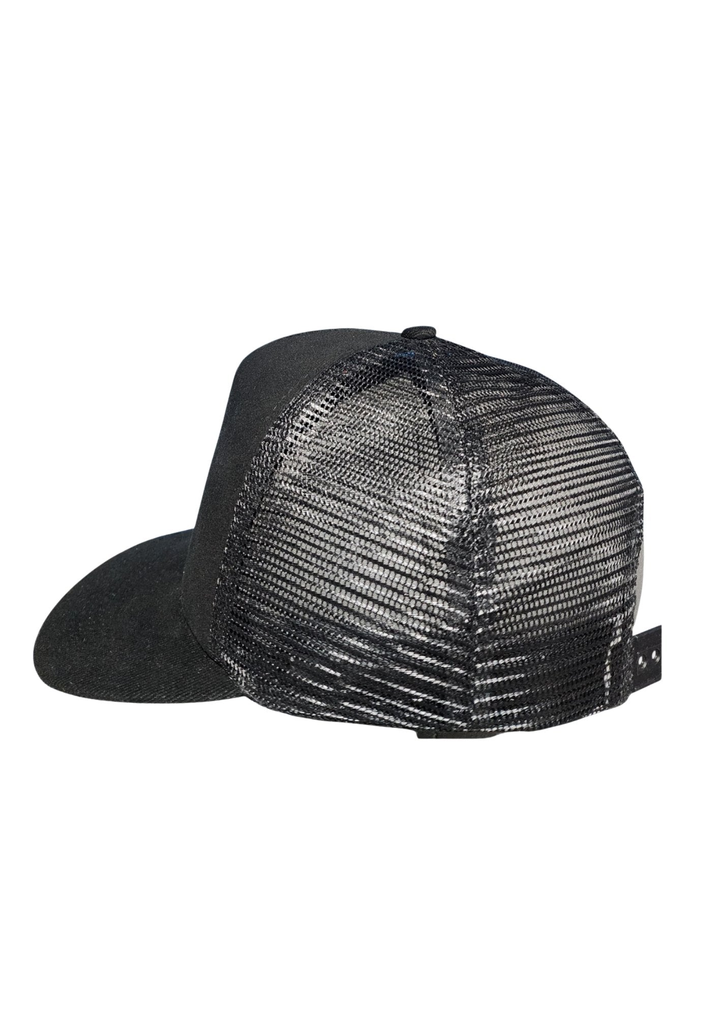 Mesh & Trucker Caps – Custom & Ready-Made