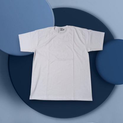 Blank polyester cotton T-shirt – ideal for printing or embroidery